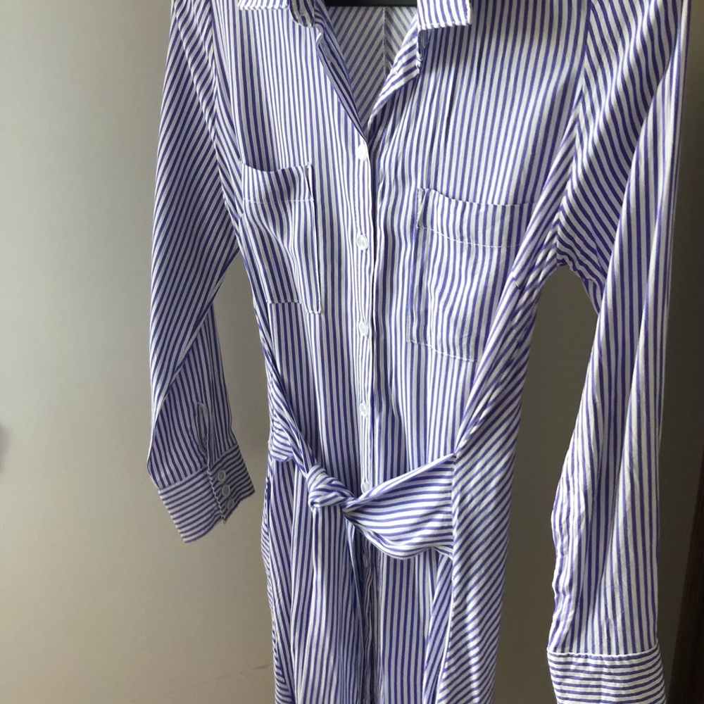 🔹Bishop + Young🔹Blue and White Striped Button-Down Shirt Dress